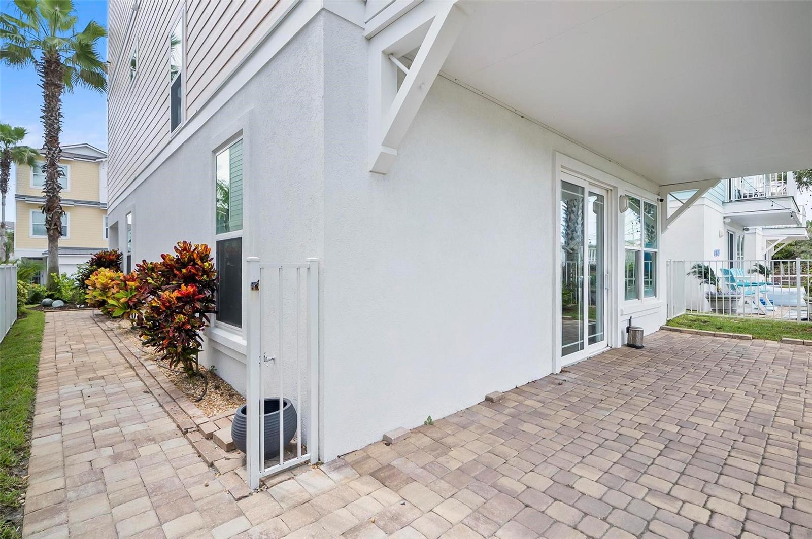 2710 SUNSET INLET DR