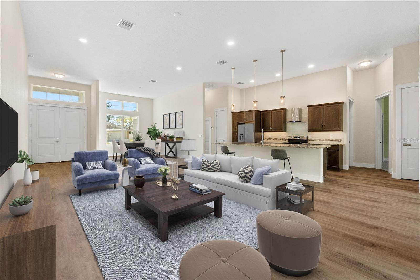 33 WOODBURY DR
