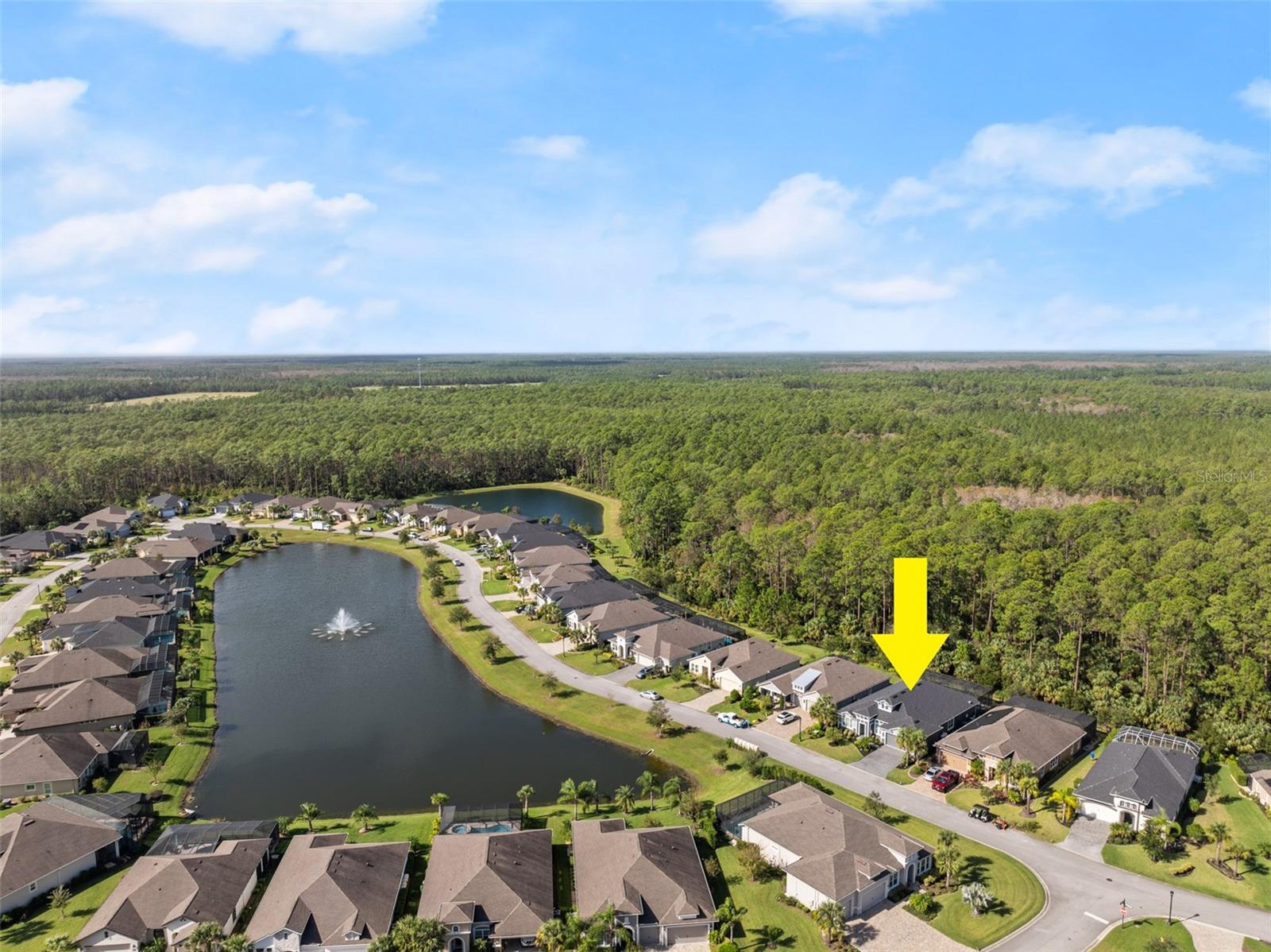 830 CREEKWOOD DR