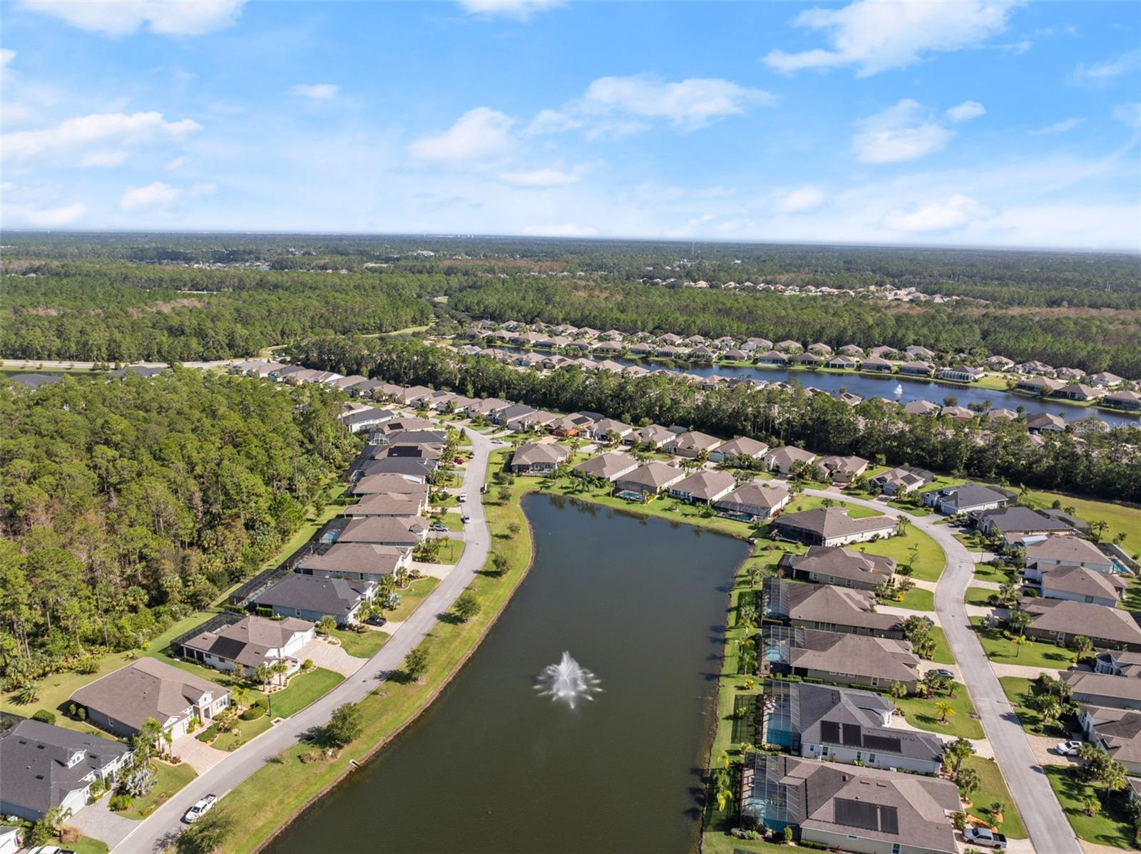 830 CREEKWOOD DR