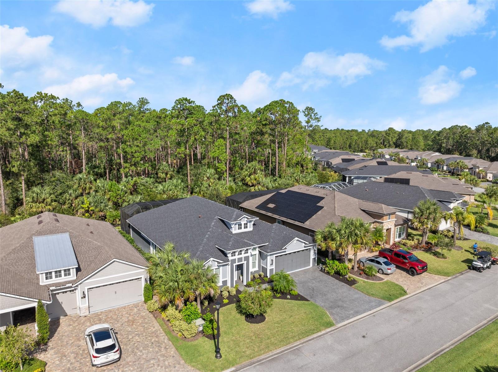 830 CREEKWOOD DR