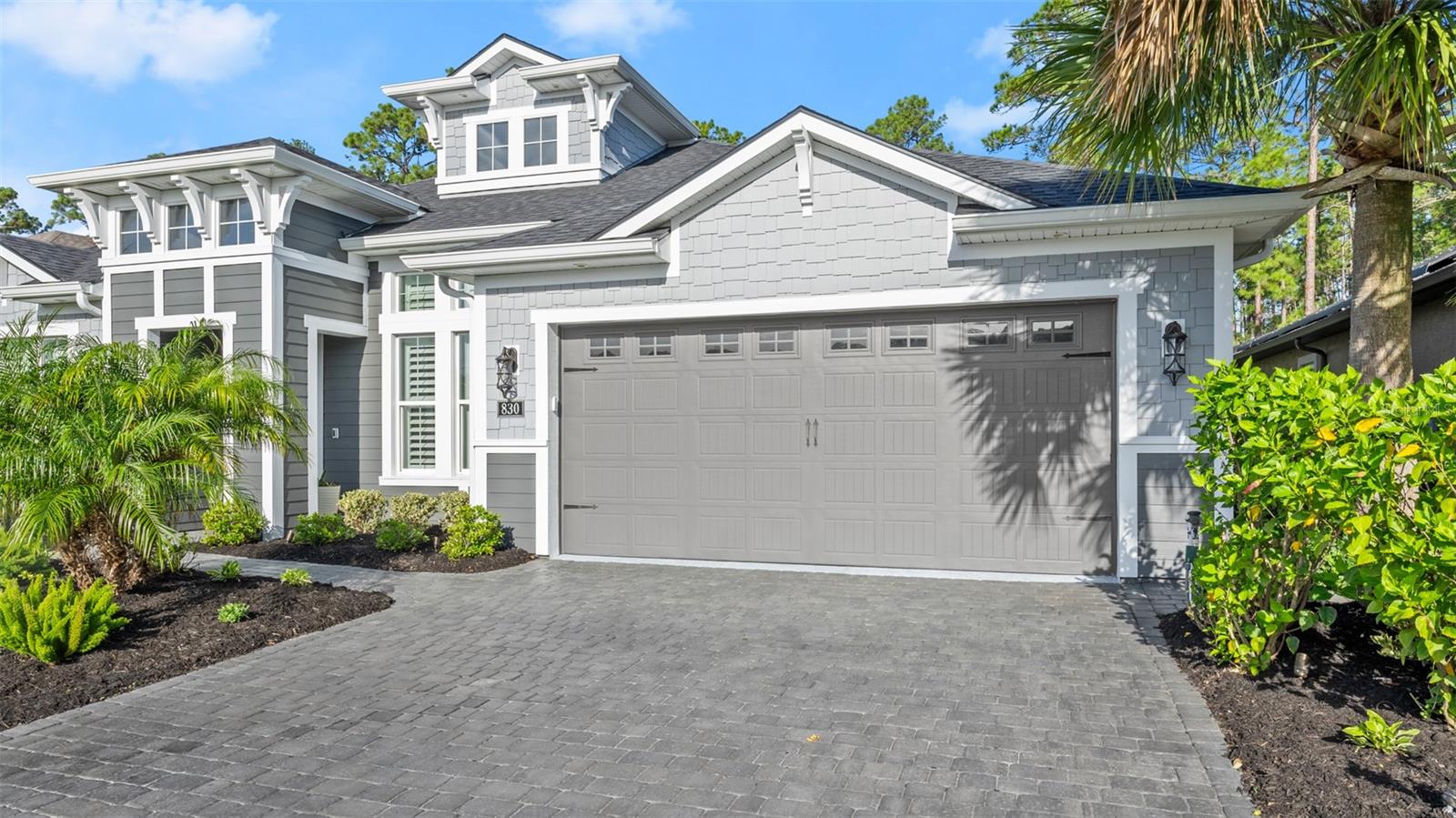830 CREEKWOOD DR