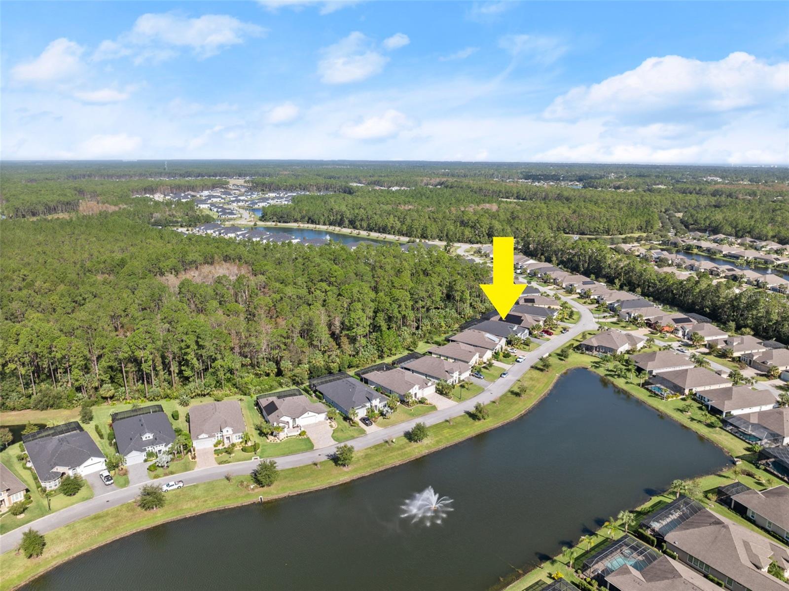 830 CREEKWOOD DR