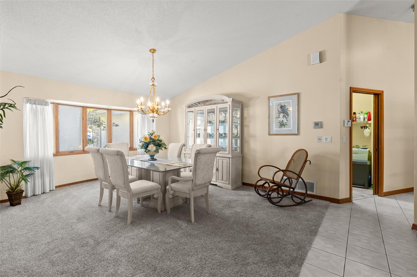 15 LAKE CHARLES PL