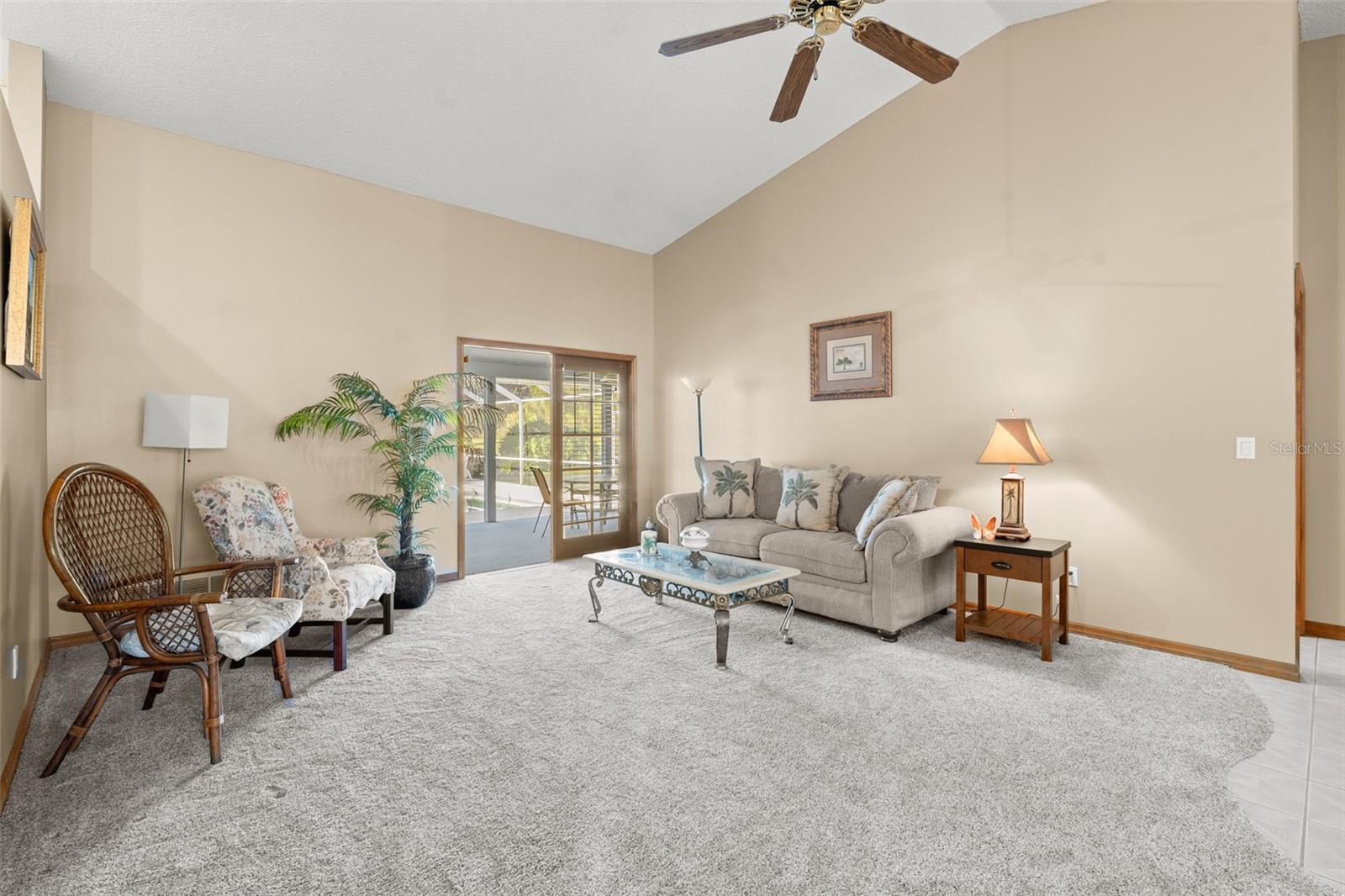 15 LAKE CHARLES PL