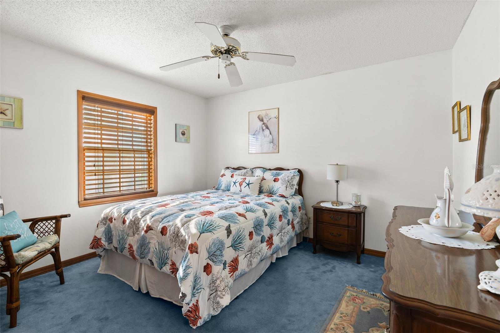 15 LAKE CHARLES PL