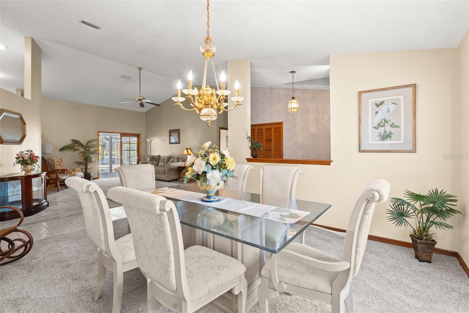 15 LAKE CHARLES PL