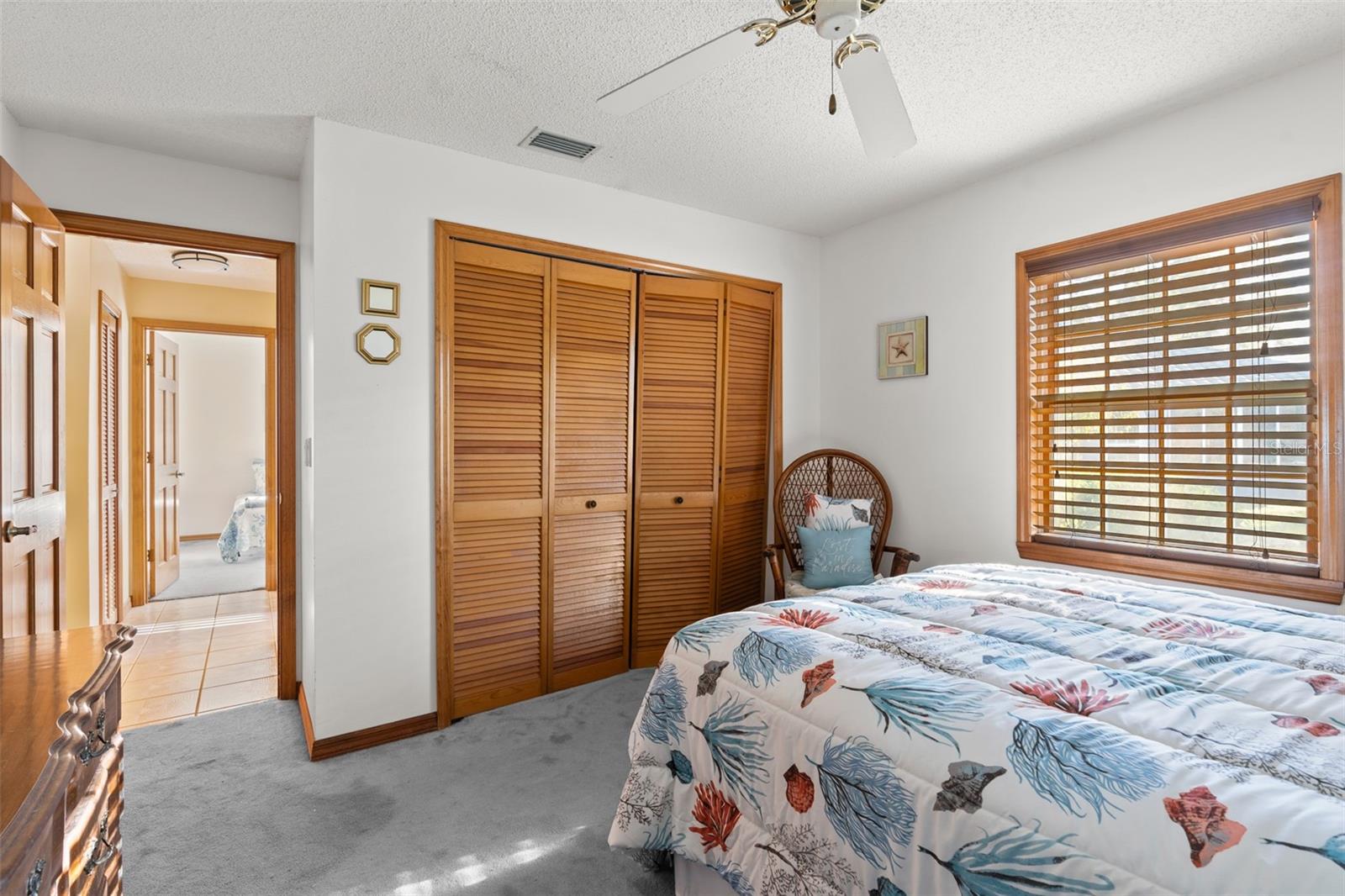 15 LAKE CHARLES PL