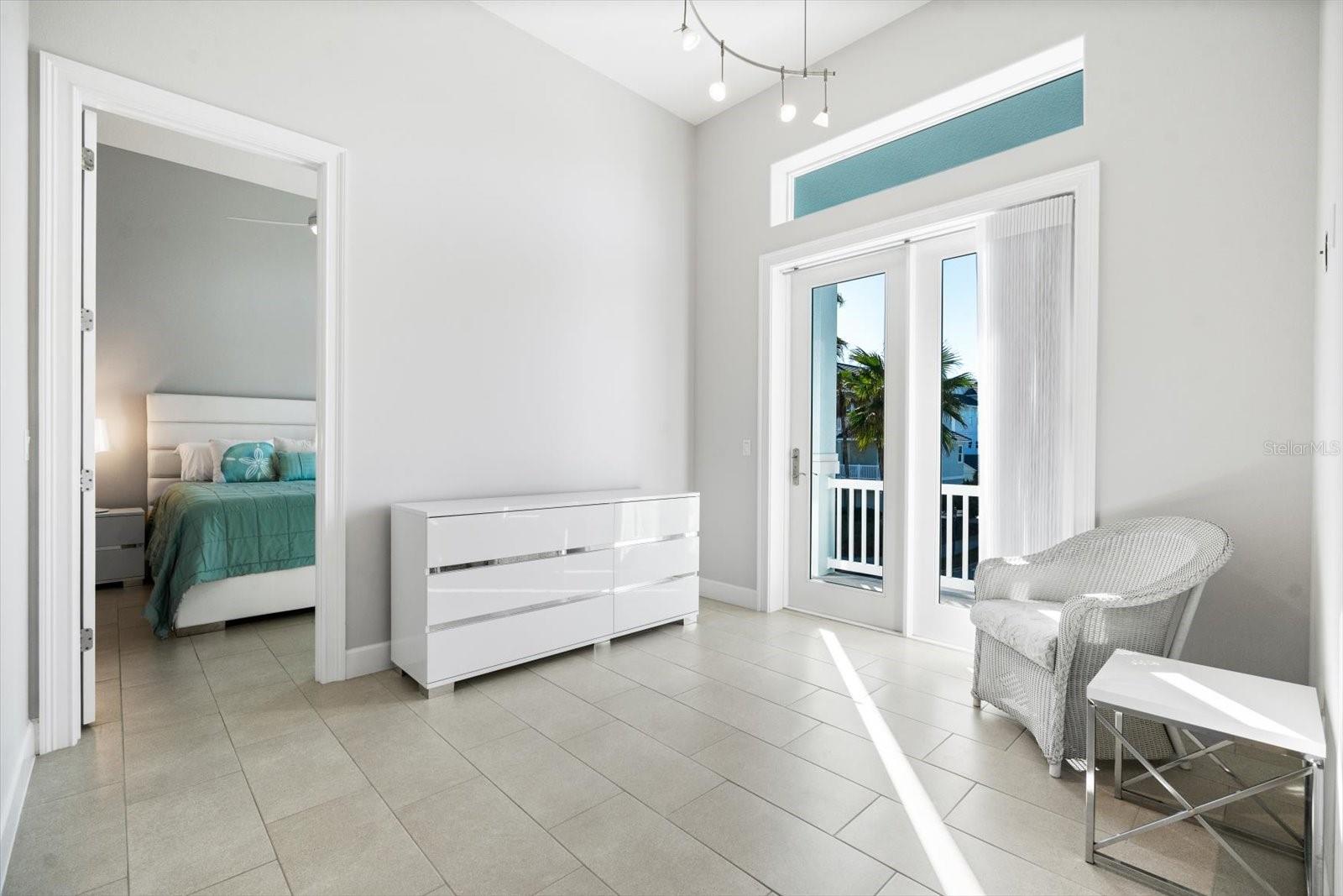 512 CINNAMON BEACH LN