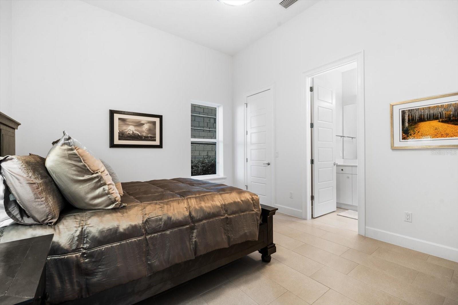 512 CINNAMON BEACH LN