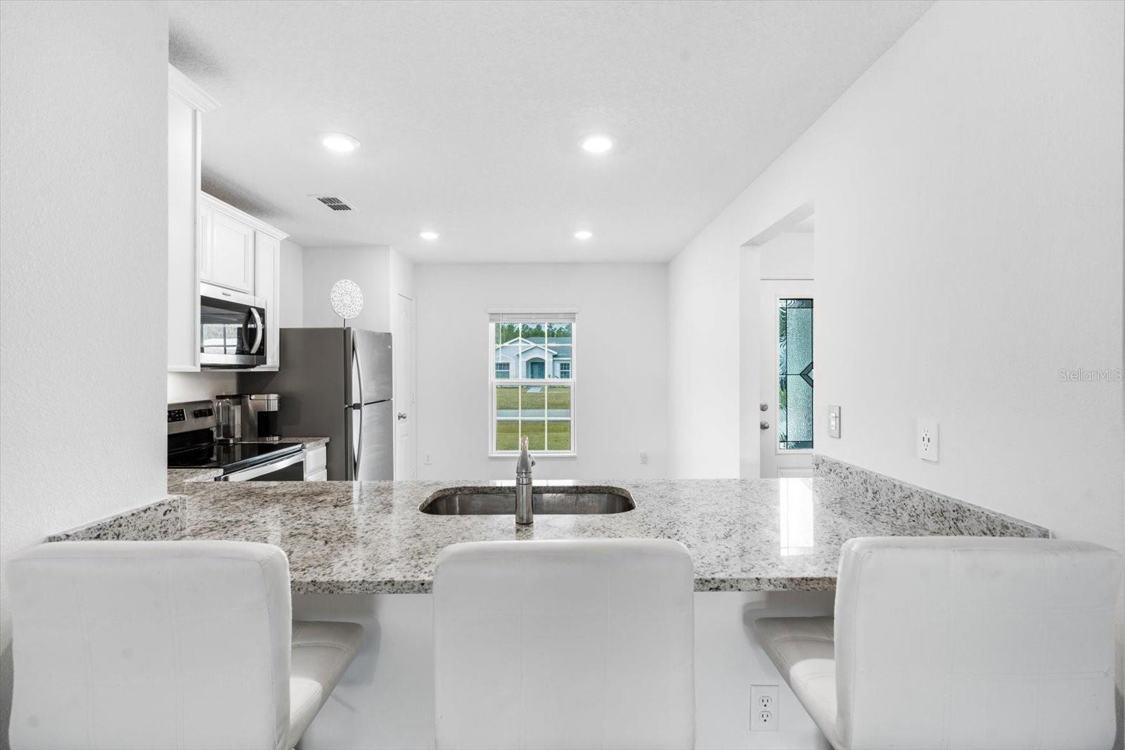 19 SLIPPER FLOWER PATH E