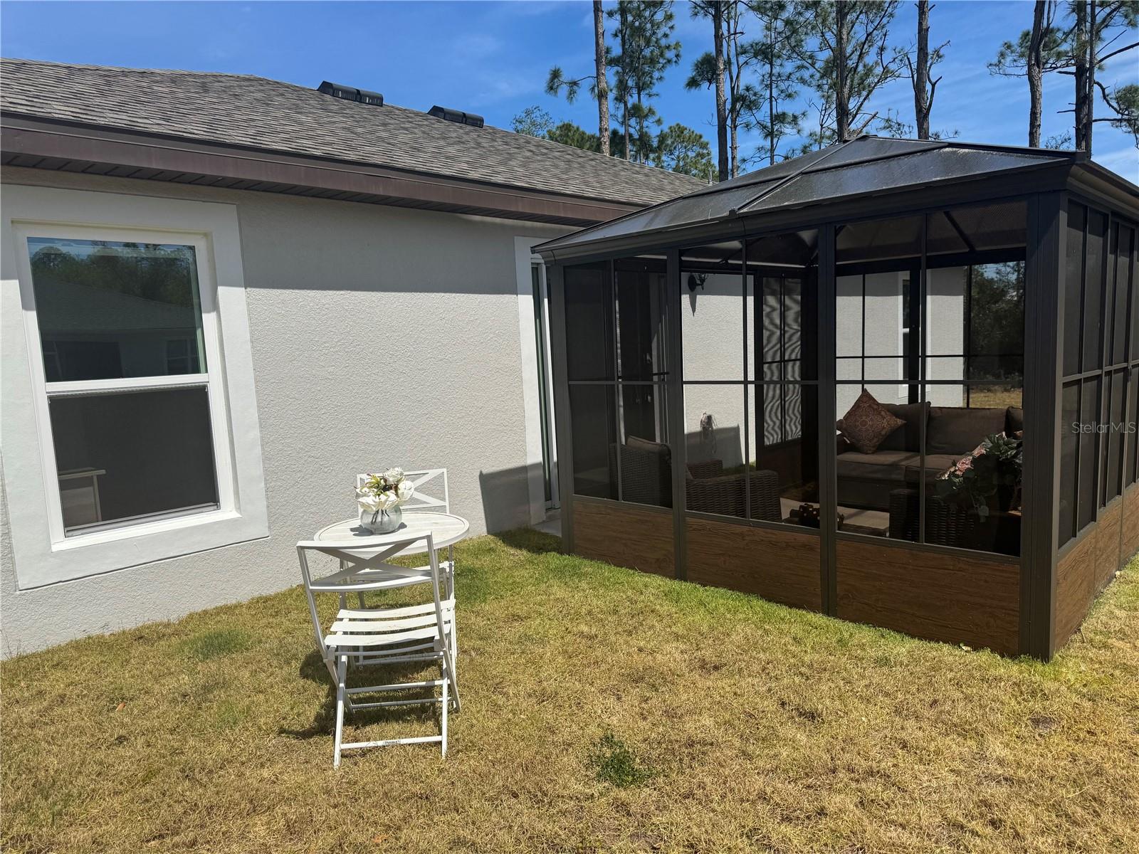 19 SLIPPER FLOWER PATH E