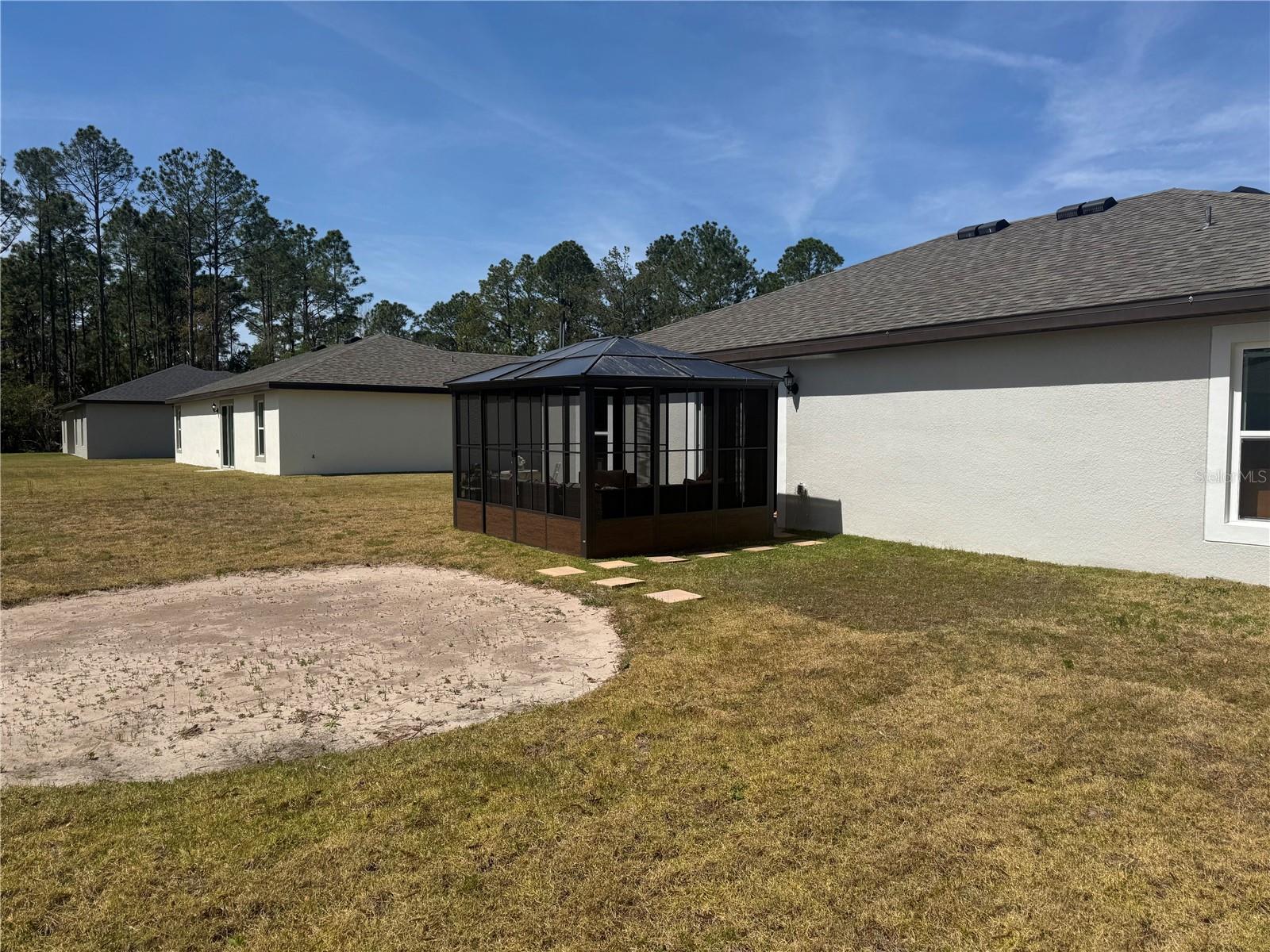 19 SLIPPER FLOWER PATH E