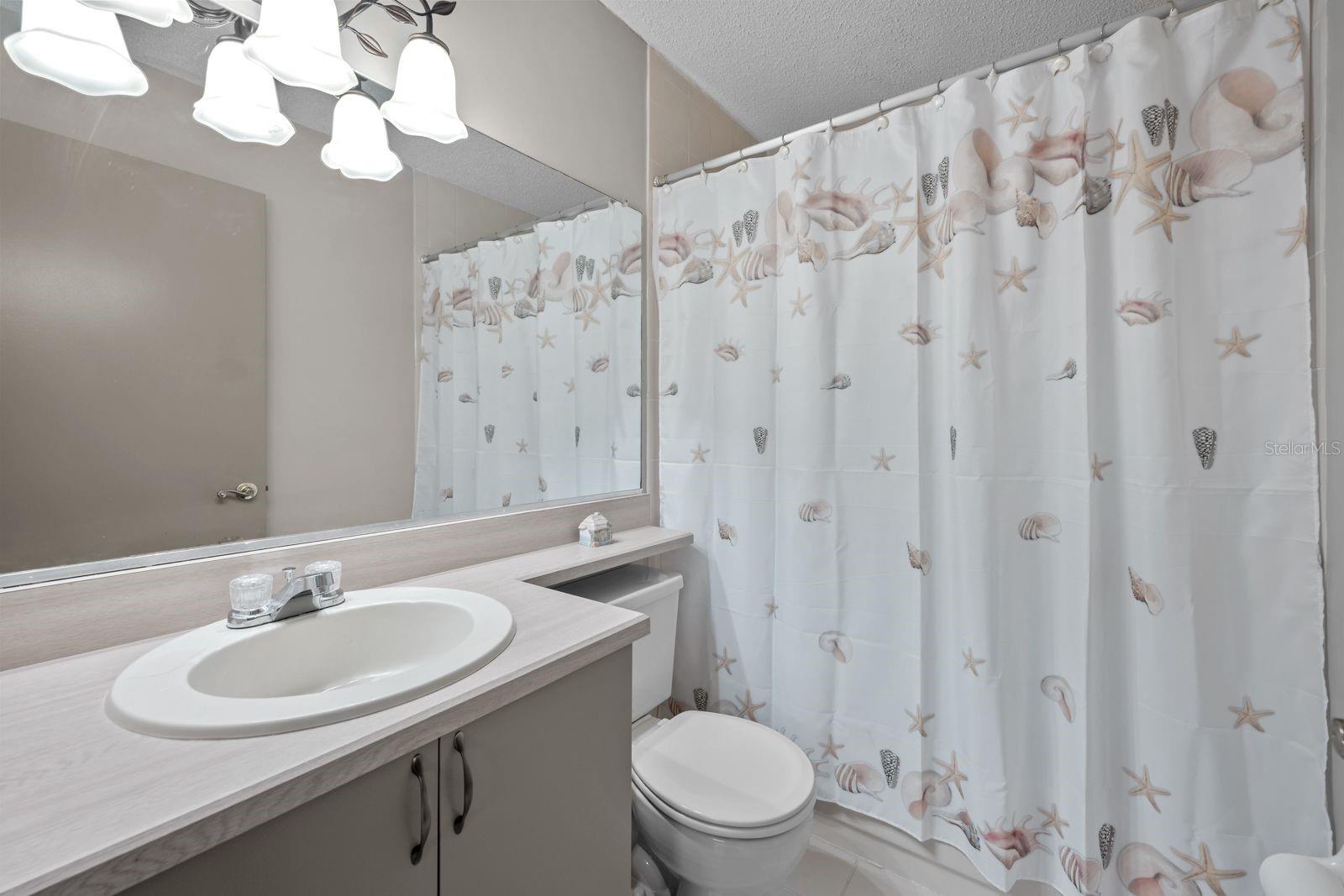 1107 OCEAN MARINA DR