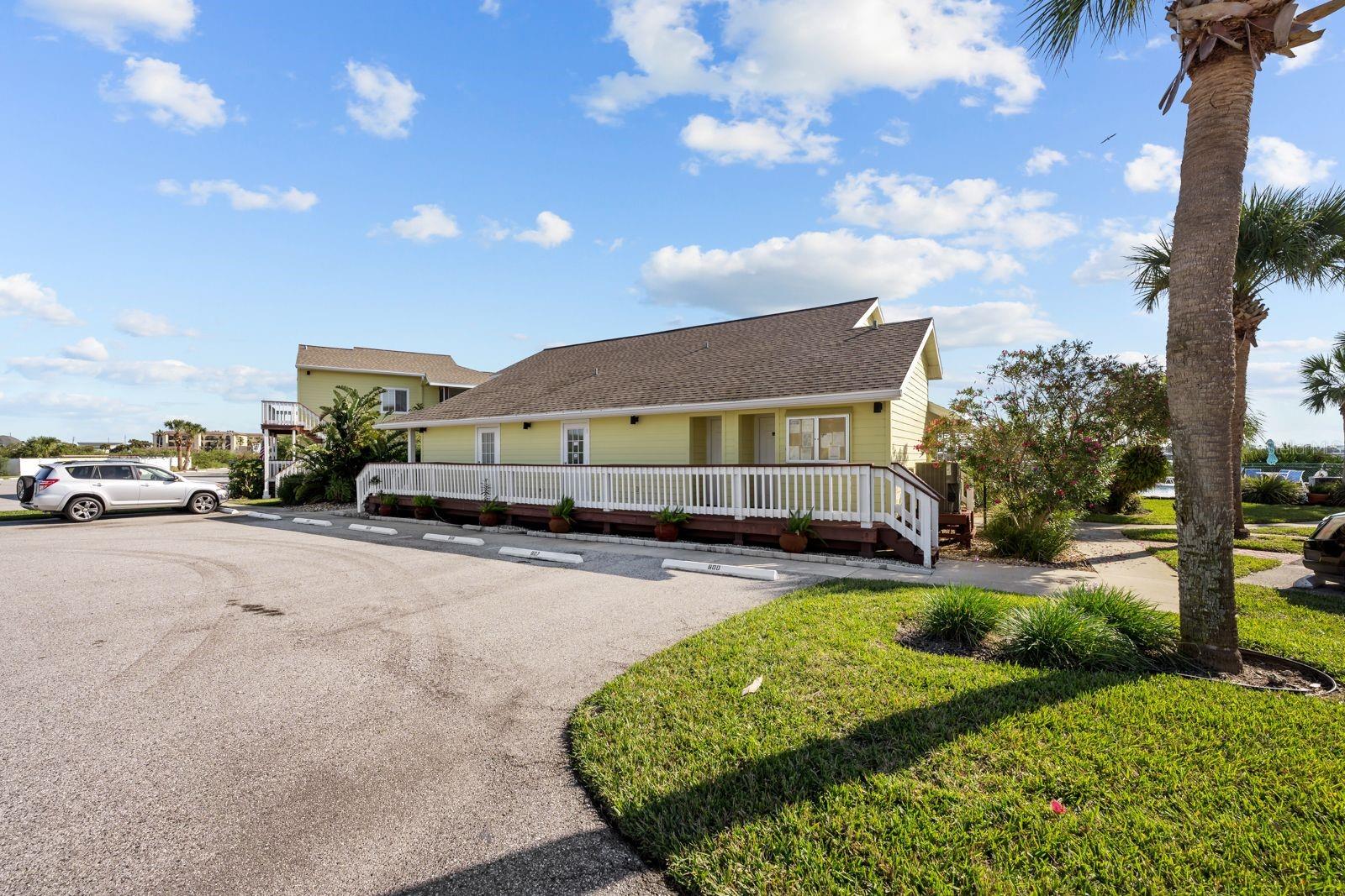 1107 OCEAN MARINA DR