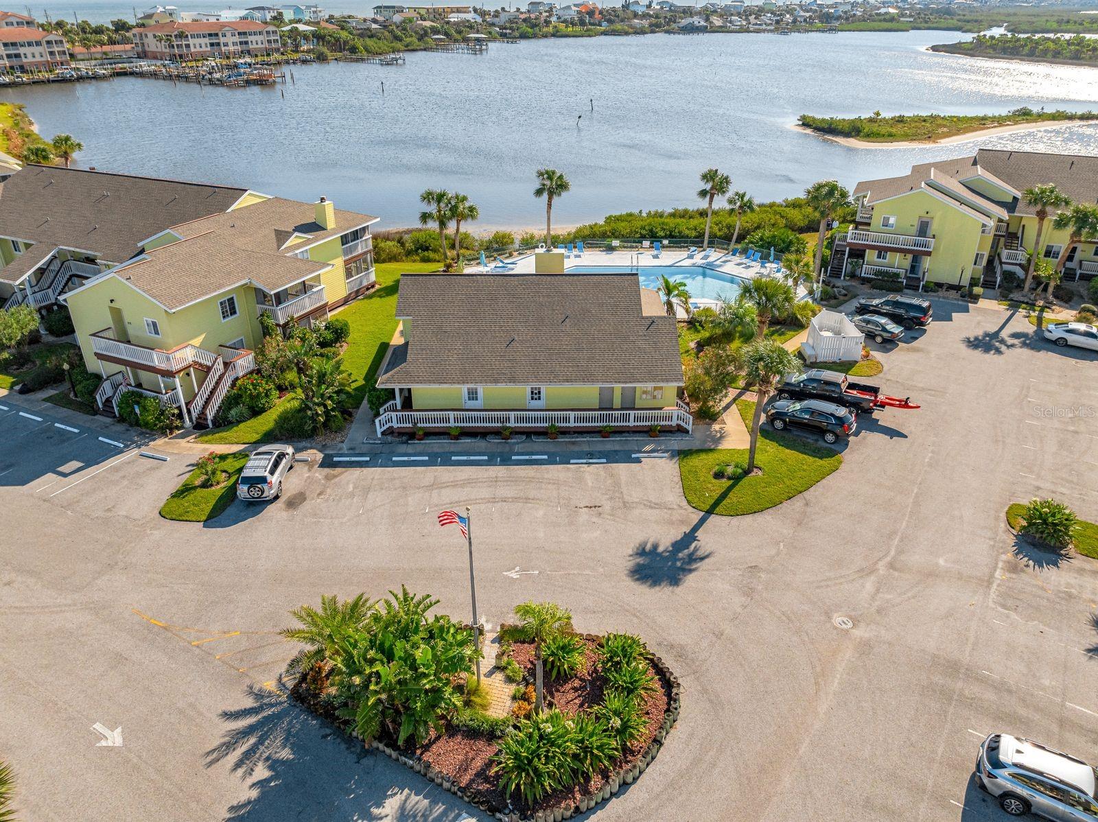 1107 OCEAN MARINA DR