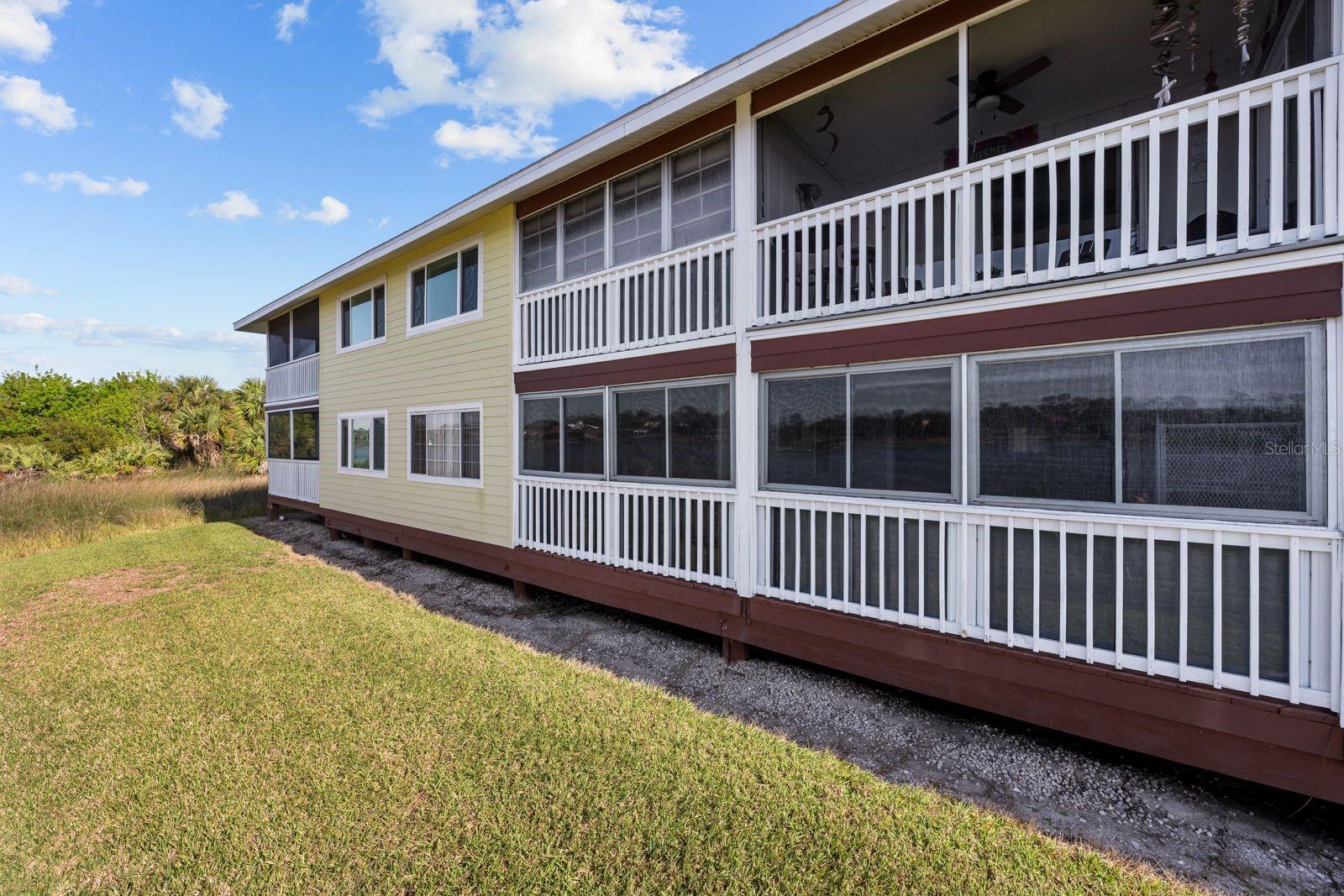 1107 OCEAN MARINA DR