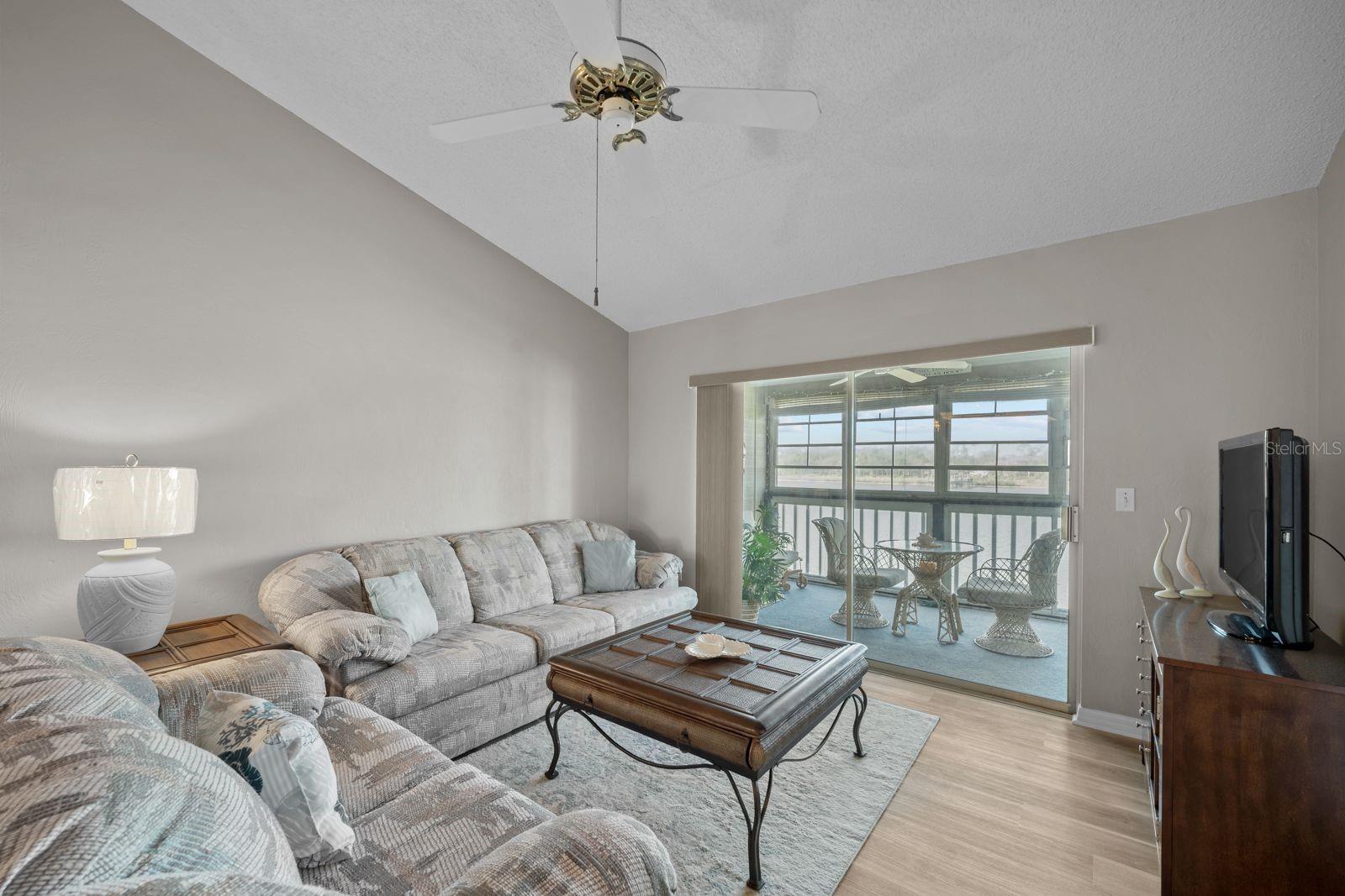 1107 OCEAN MARINA DR
