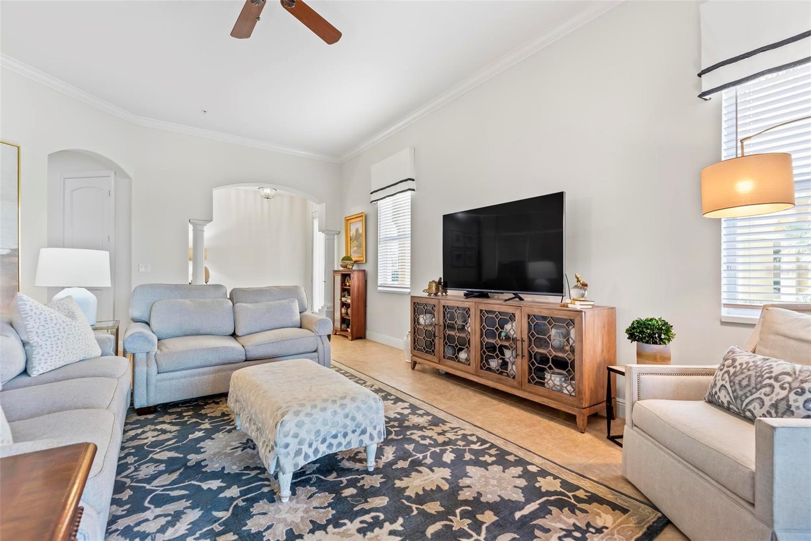 185 AVENUE DE LA MER #201