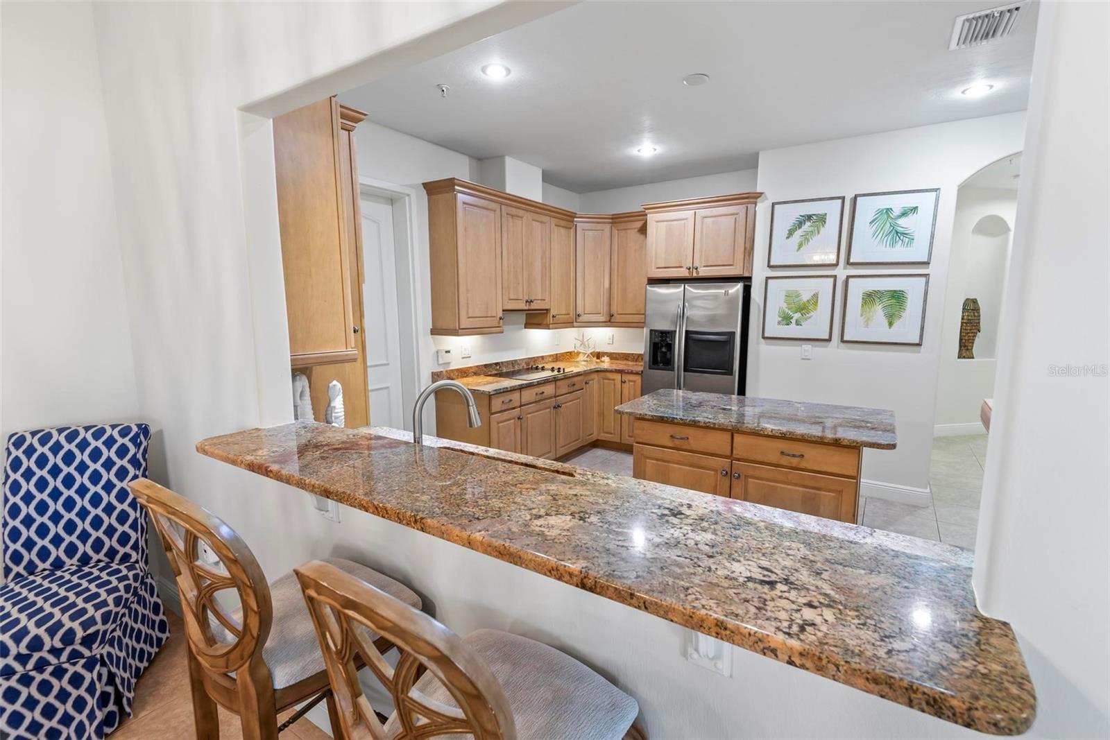 185 AVENUE DE LA MER #201