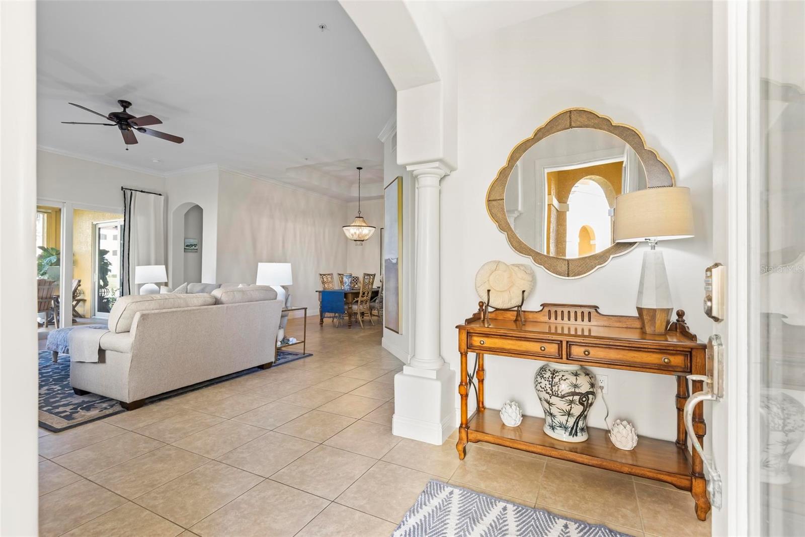 185 AVENUE DE LA MER #201