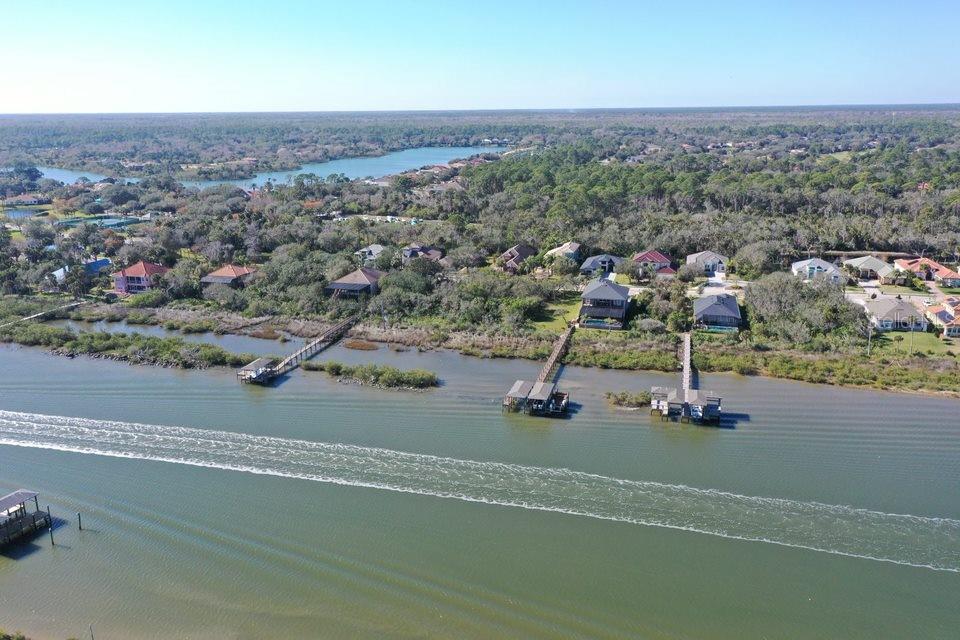 32 N RIVERWALK DR