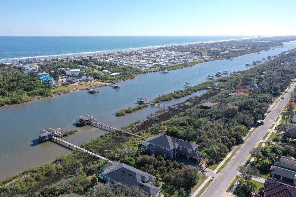 32 N RIVERWALK DR