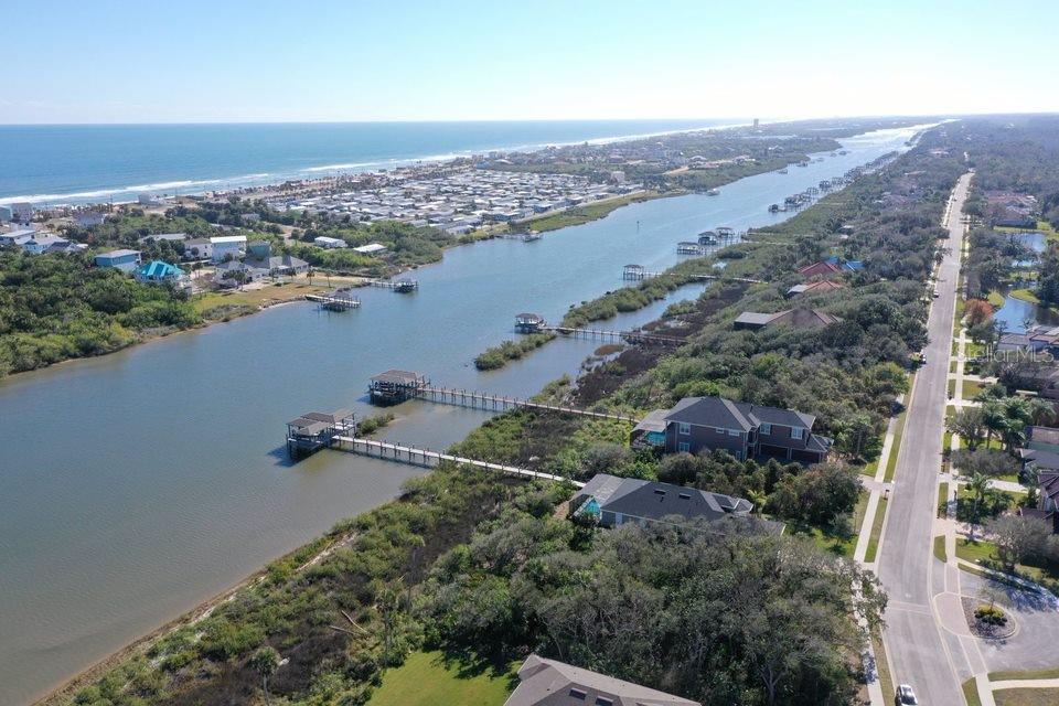 32 N RIVERWALK DR
