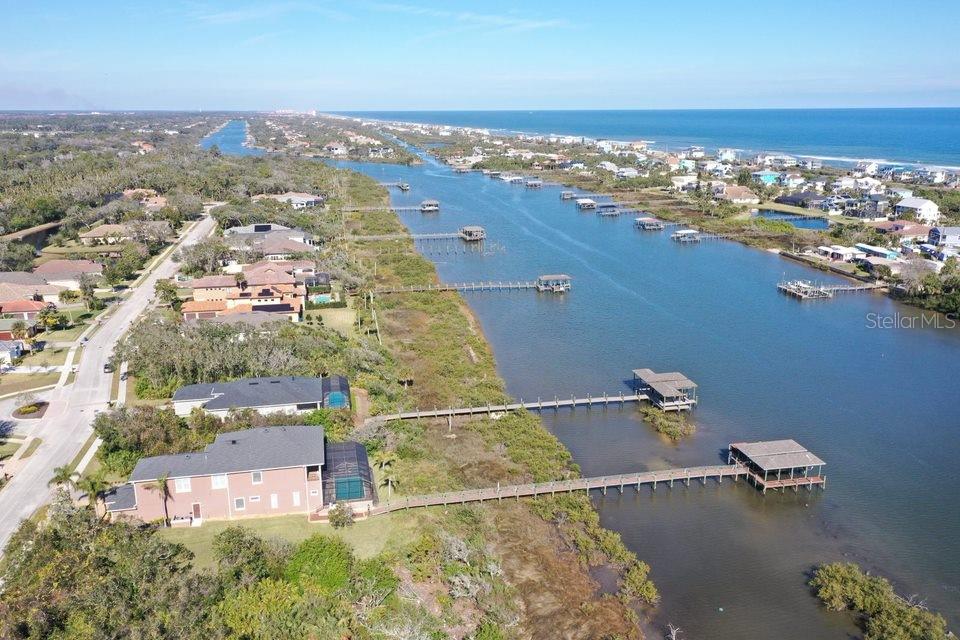 32 N RIVERWALK DR