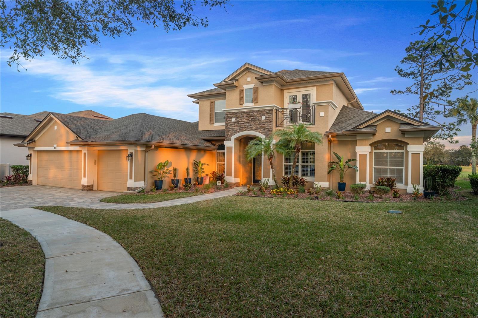 19 S WATERVIEW DR