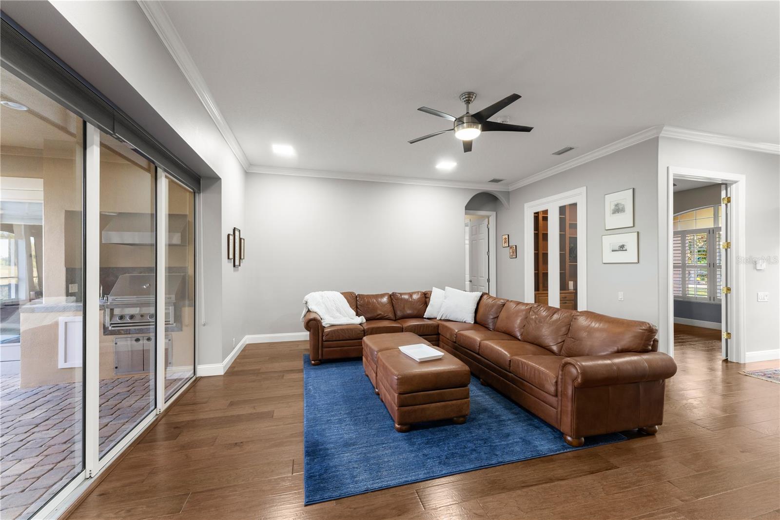 19 S WATERVIEW DR