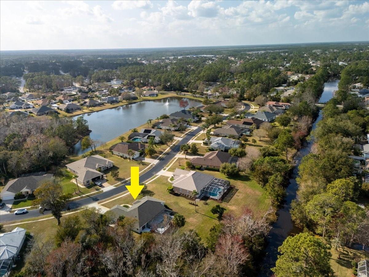 17 LAKESIDE PL E