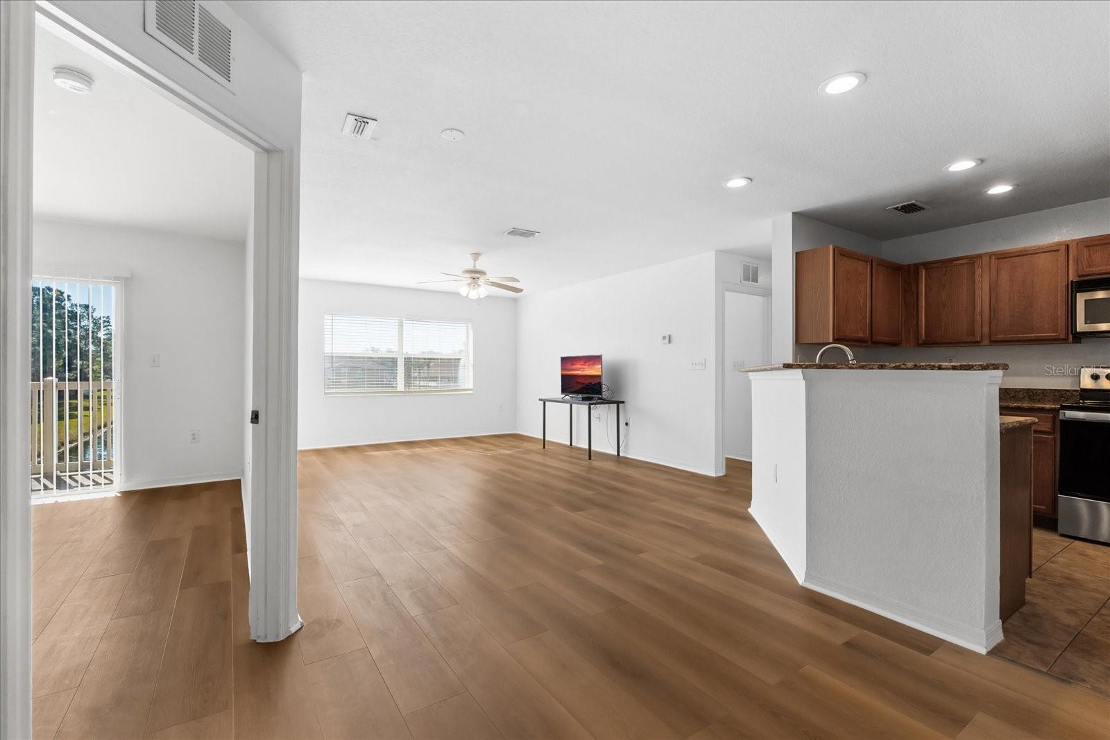 4600 E MOODY BLVD #4O