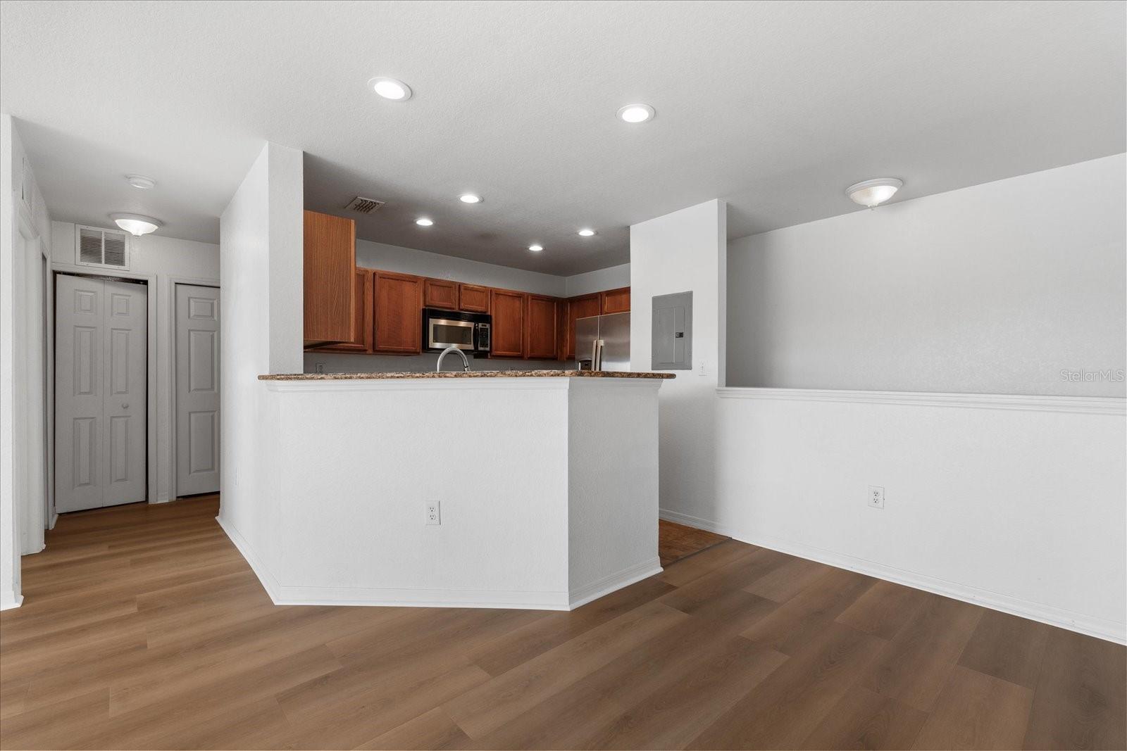 4600 E MOODY BLVD #4O