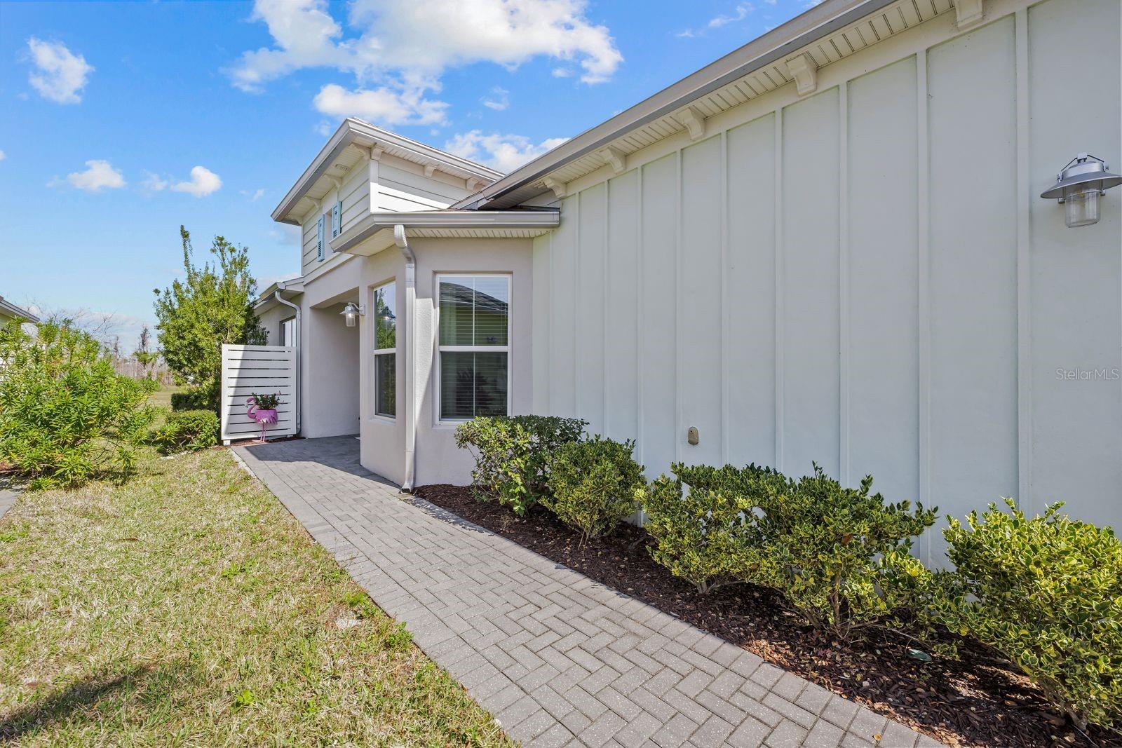 243 ISLAND BREEZE AVE