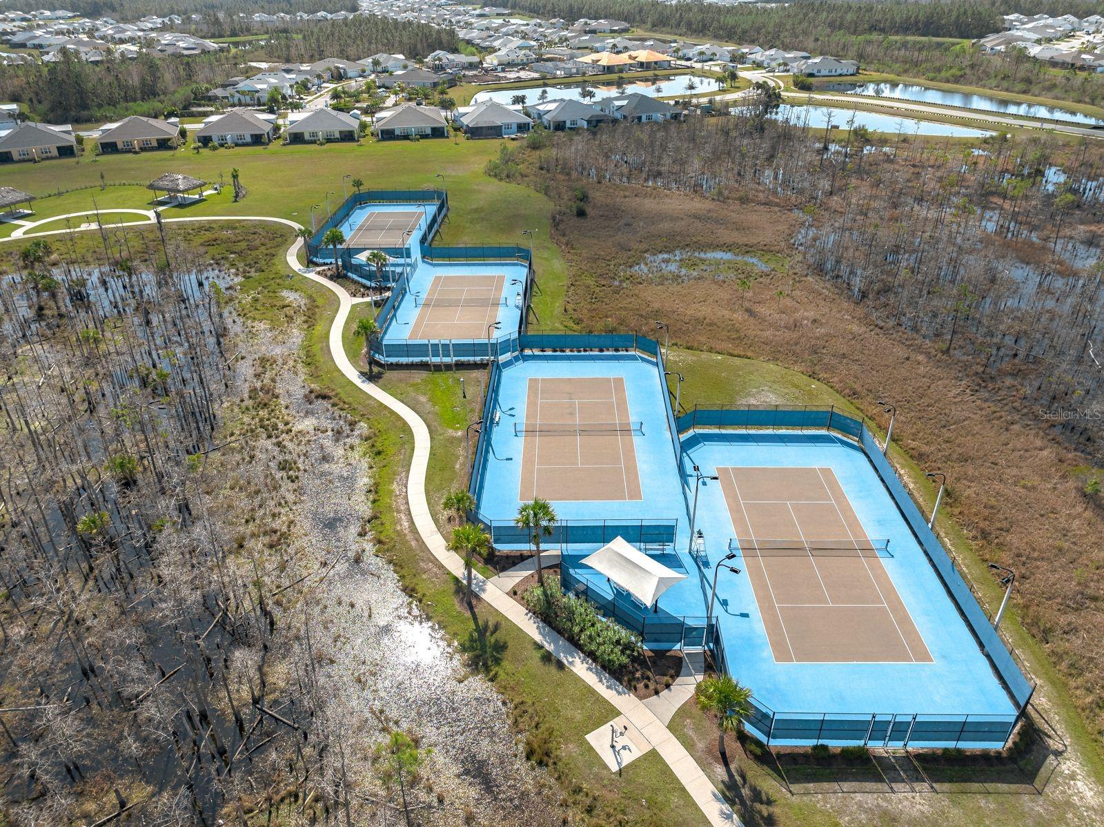 243 ISLAND BREEZE AVE