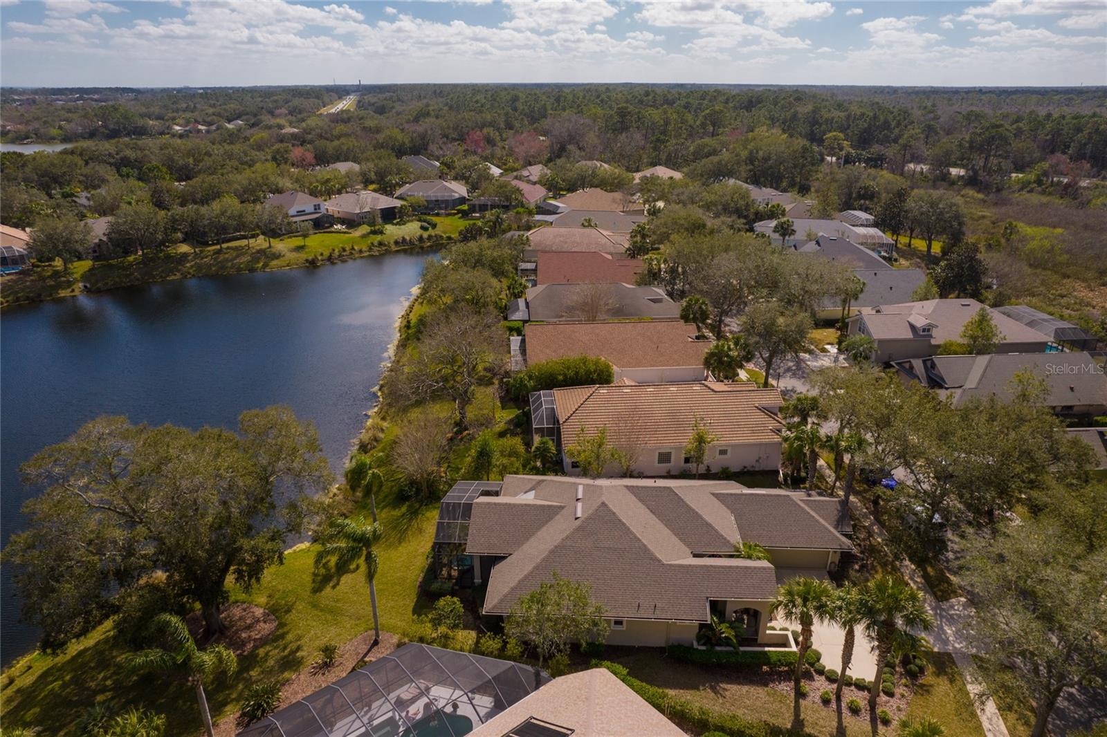 31 SOUTHLAKE DR