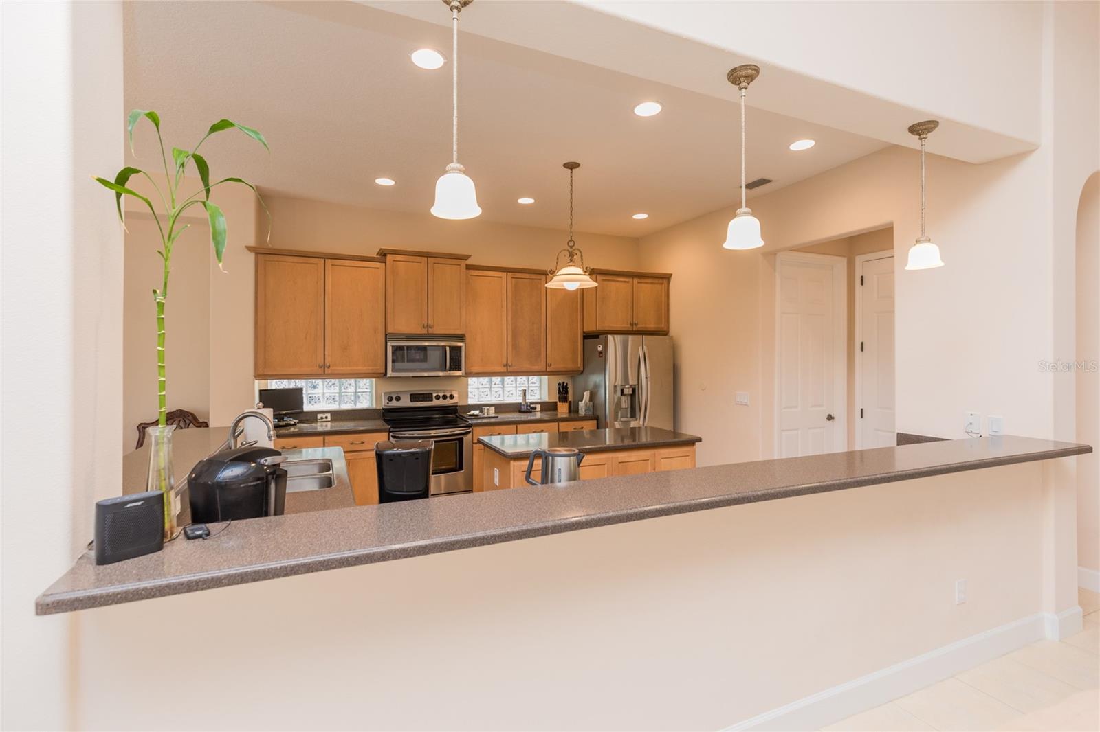 31 SOUTHLAKE DR
