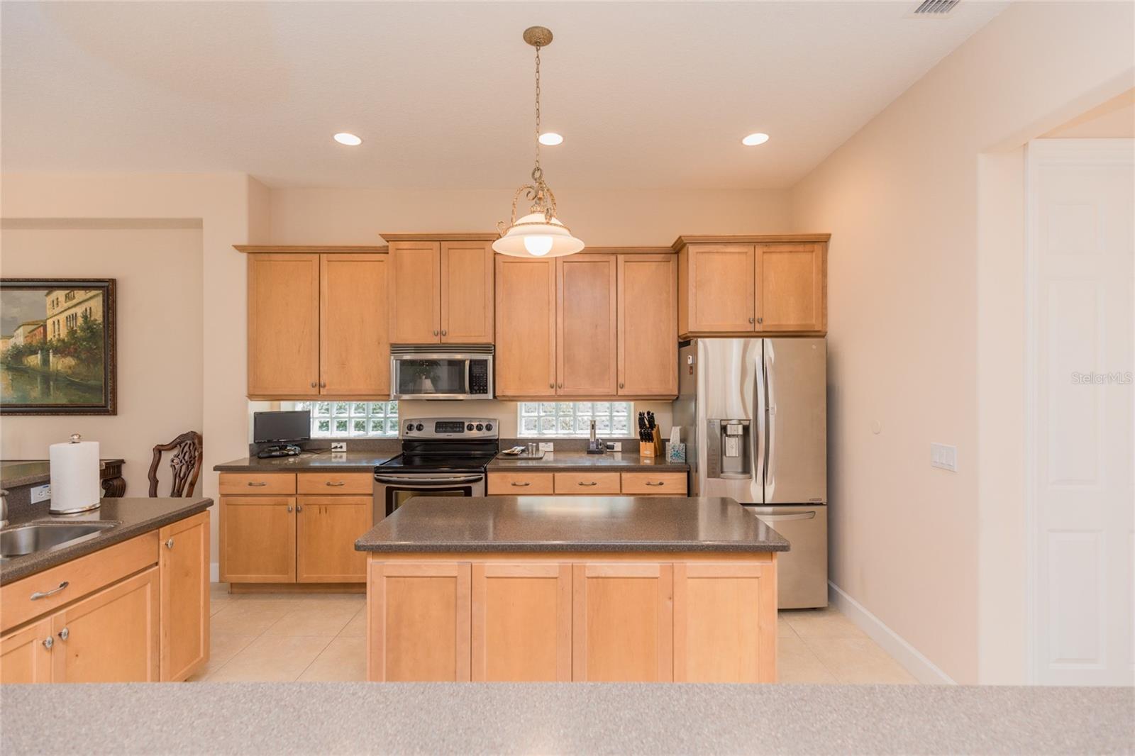 31 SOUTHLAKE DR