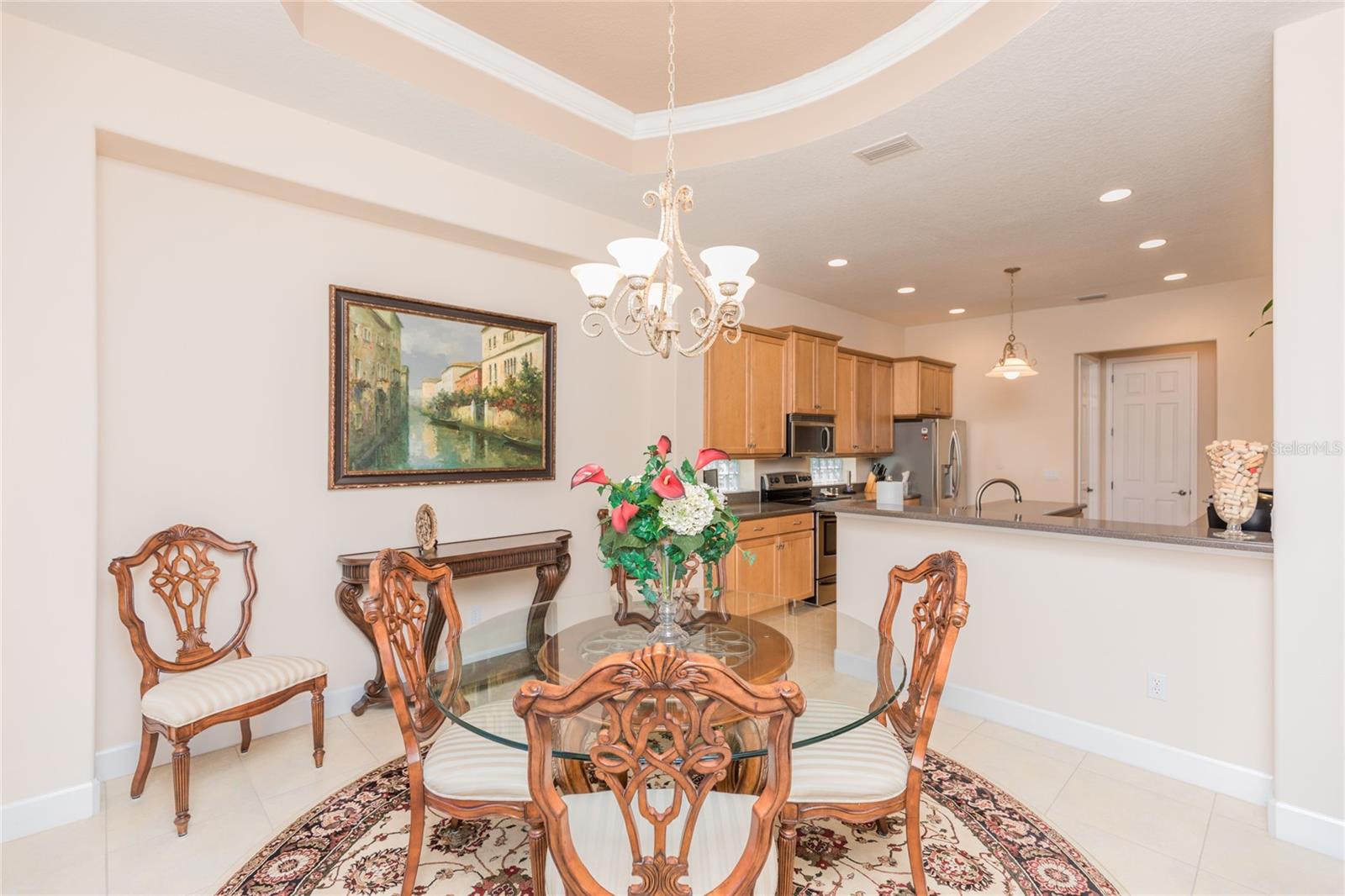 31 SOUTHLAKE DR