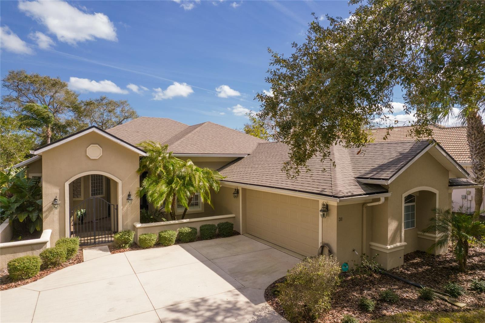 31 SOUTHLAKE DR