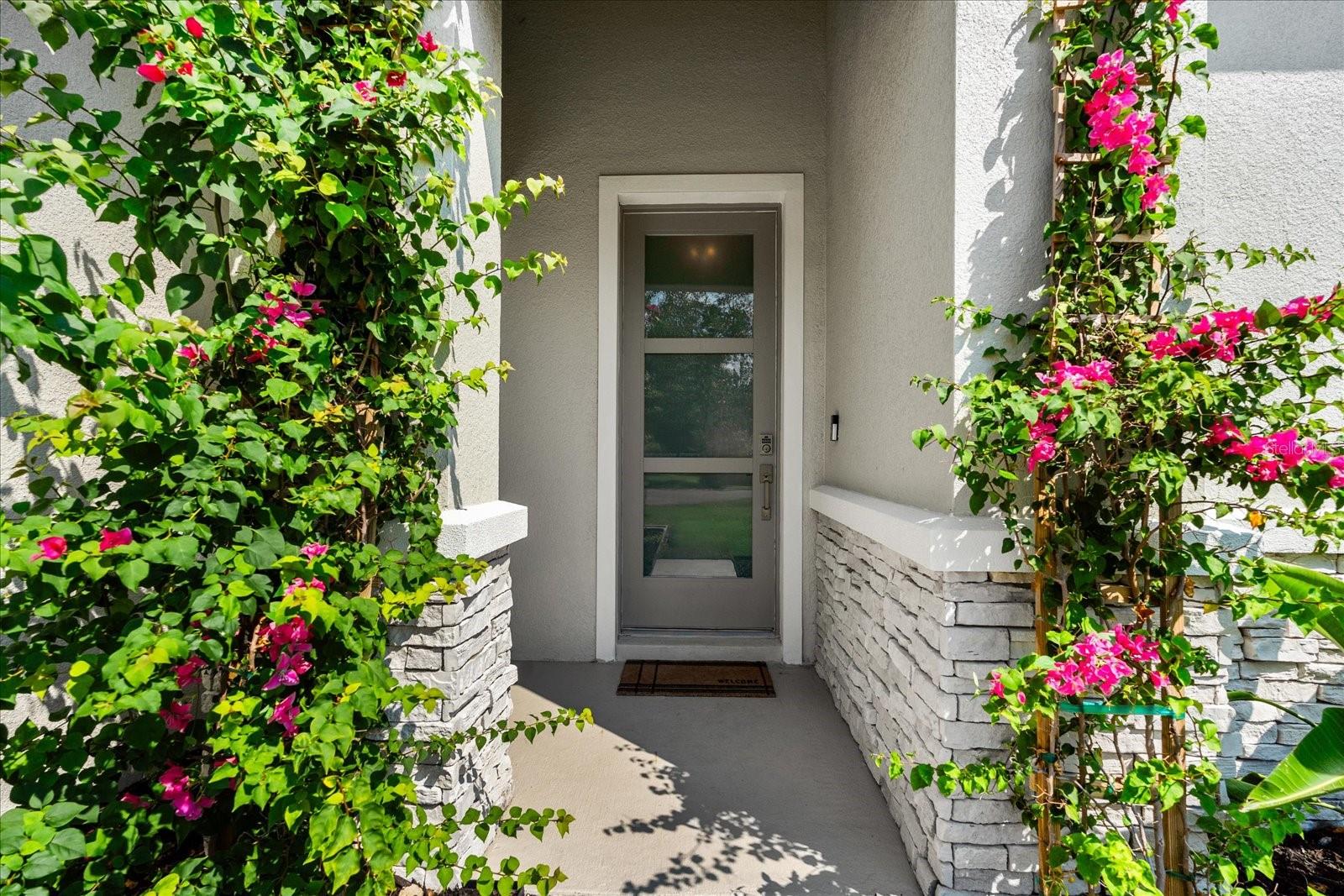 4 ZAUNSTOWN PL
