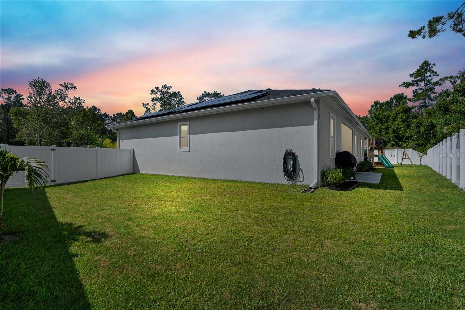 4 ZAUNSTOWN PL