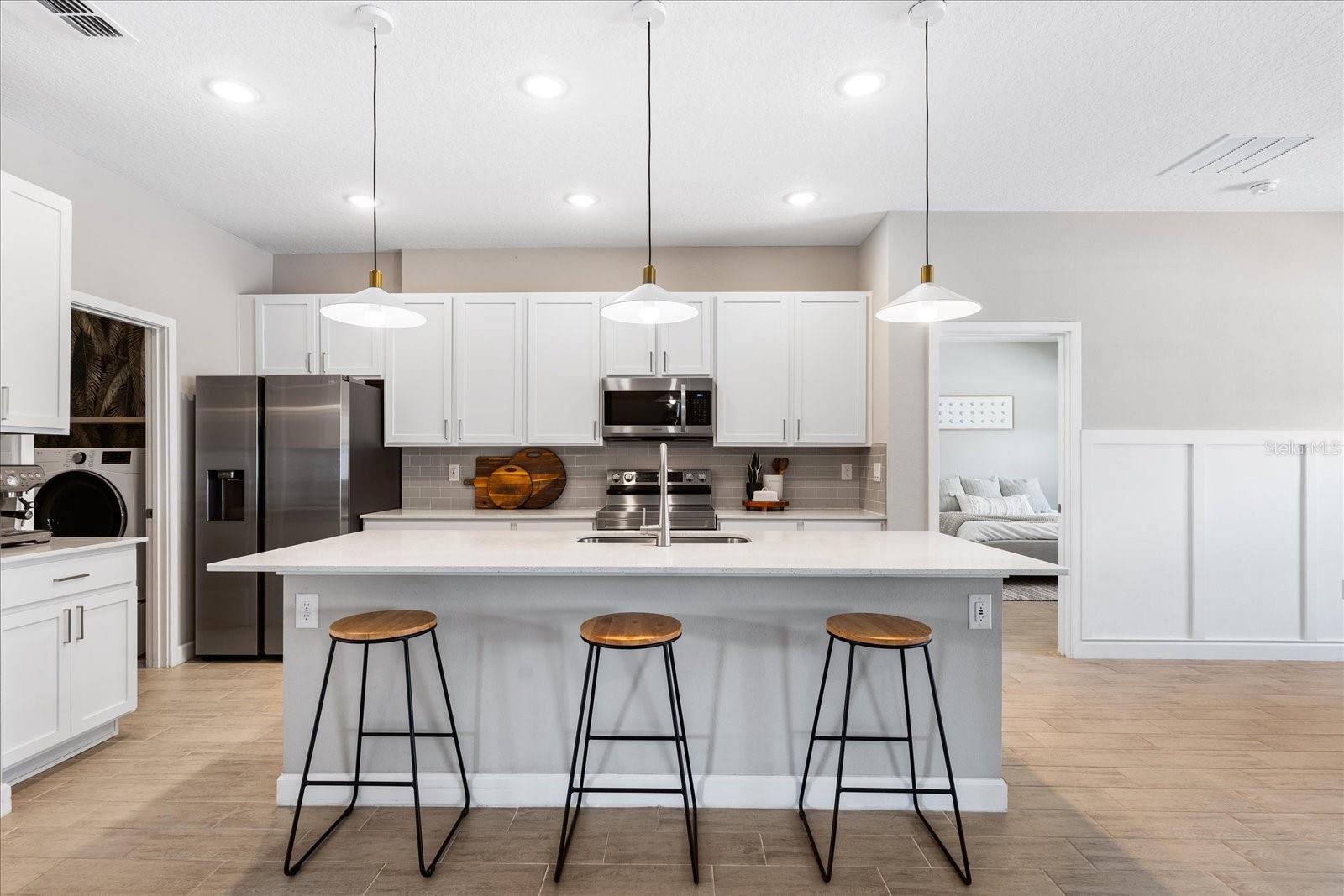 4 ZAUNSTOWN PL