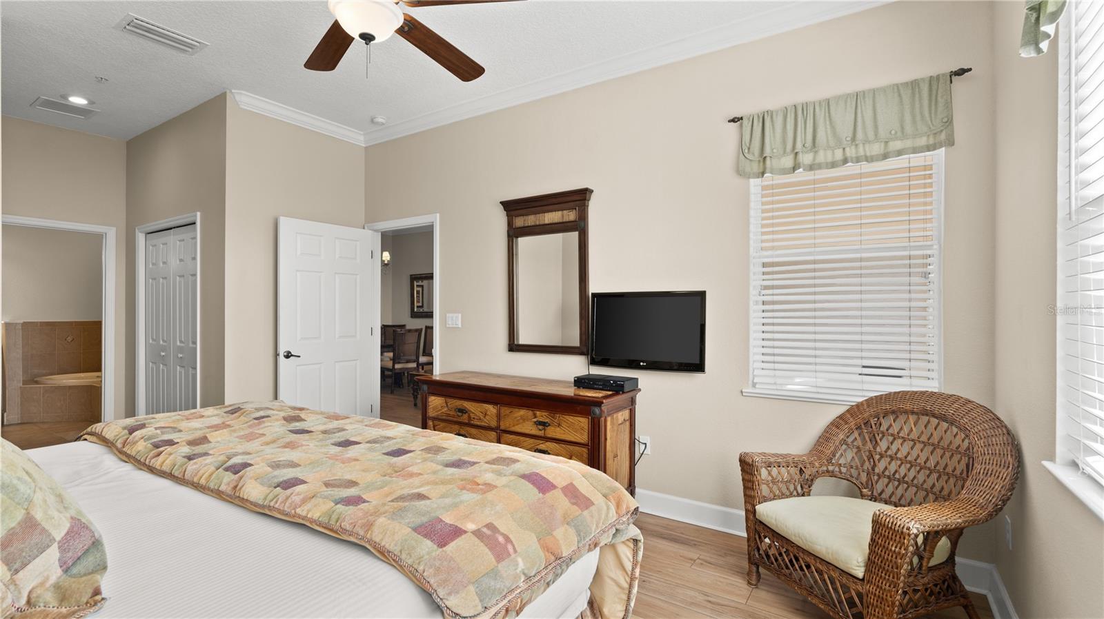 15 OCEAN CREST WAY #1324