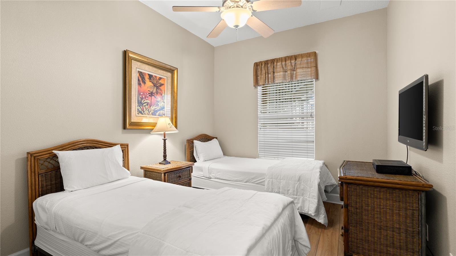 15 OCEAN CREST WAY #1324