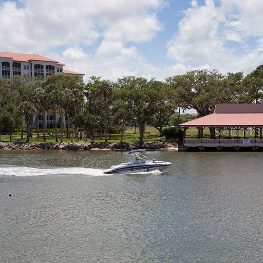 272 YACHT HARBOR DR