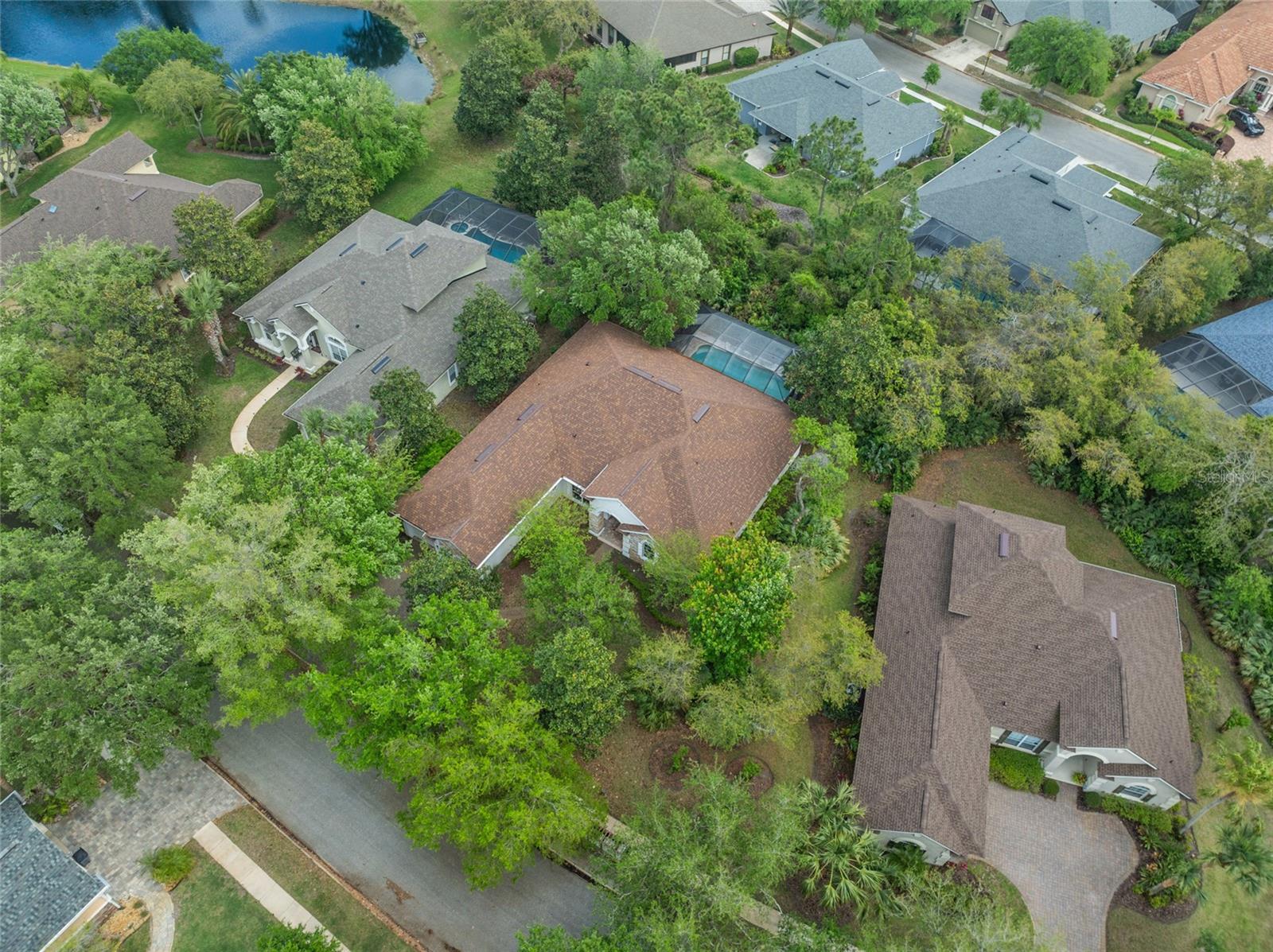 8 N VILLAGE DR