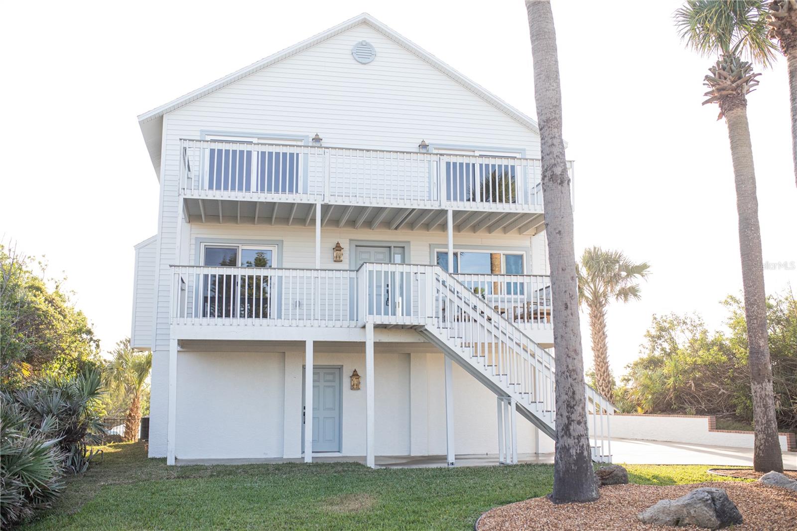 2574 N OCEAN SHORE BLVD