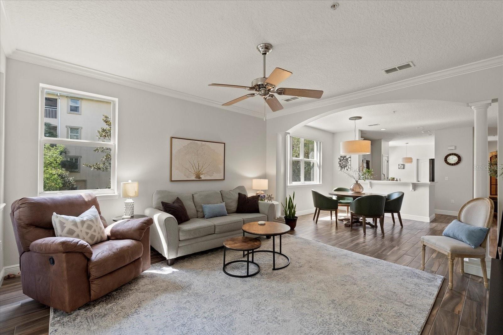 45 RIVERVIEW BND S #1926